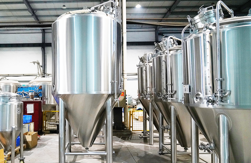 What is the benefit of a conical fermenter?